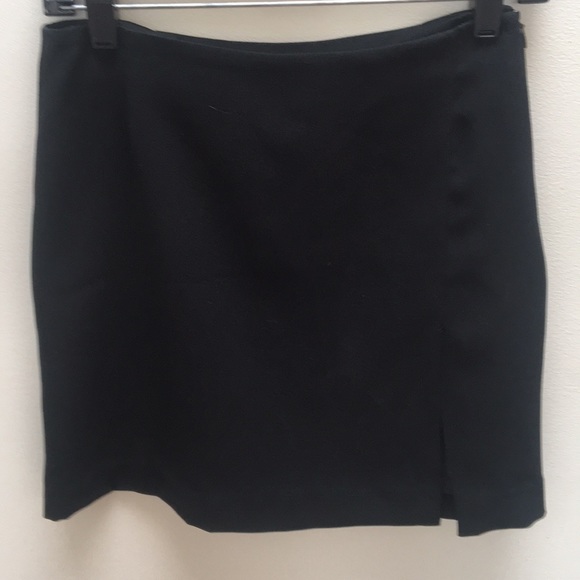 Lace Embroidered Top with Esprit de Corp Skirt - Picture 7 of 8